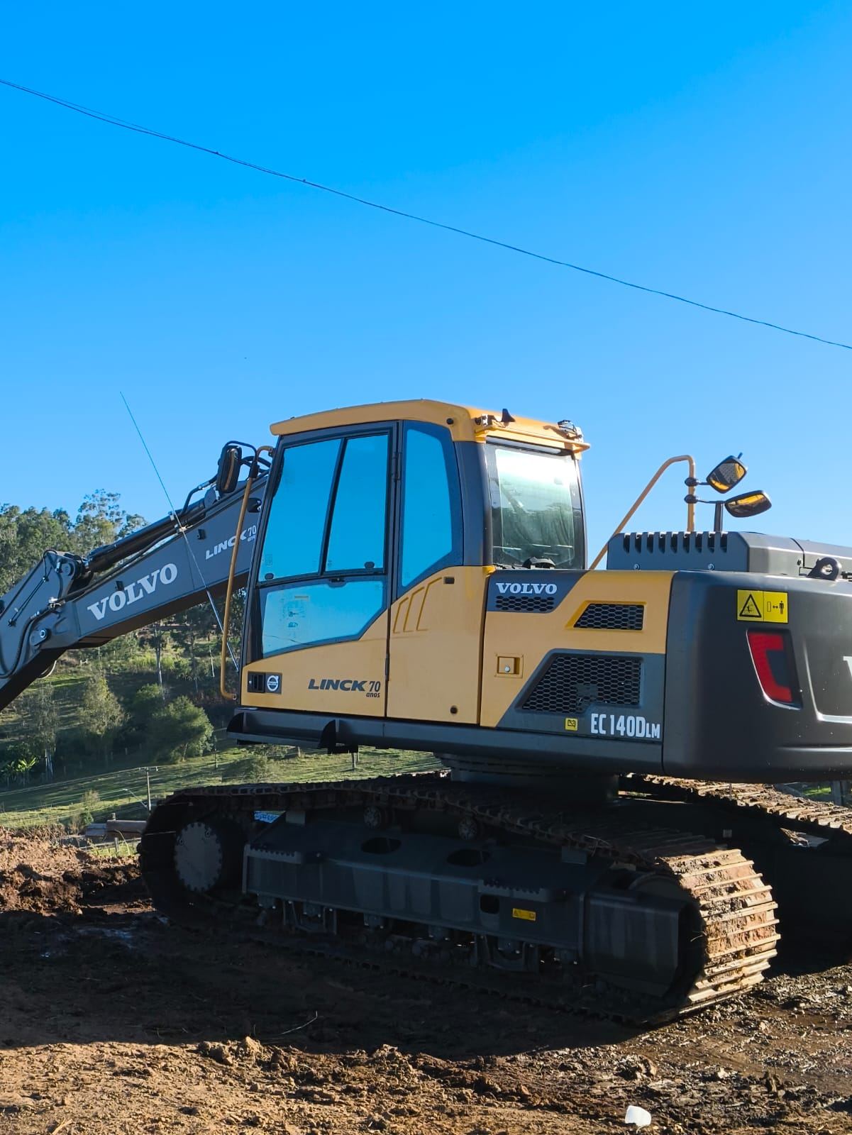 Escavadeira Volvo da Duarte Terraplanagem